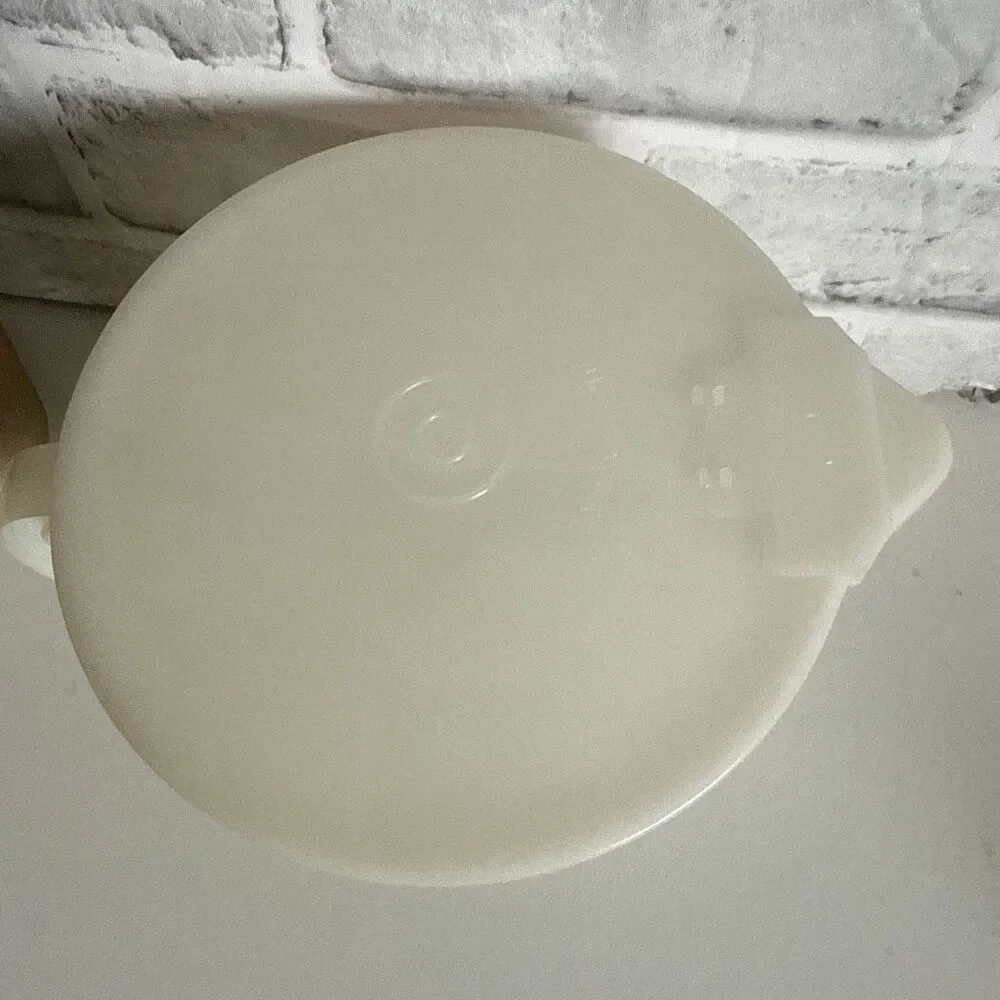 Vintage Tupperware Mix-N-Stor batter bowl